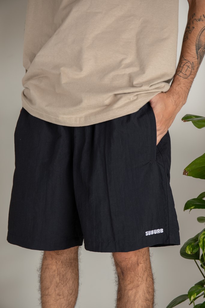 SHORT BOLD LOGO PRETO